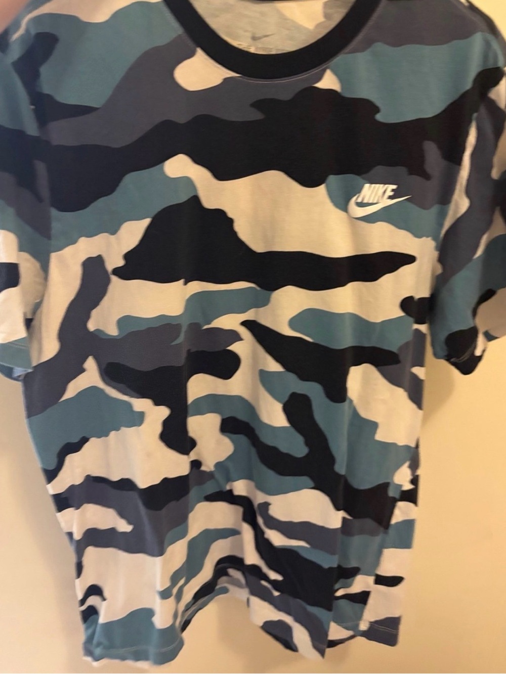 New Nike Camo Tee. Teal, white, black. XL